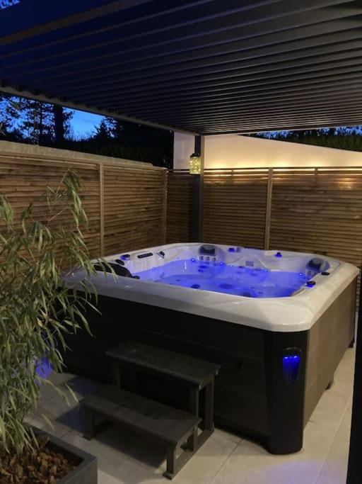 Spa & Serenite, Aux Portes De Disney Et De Paris Villiers-sur-Morin Zewnętrze zdjęcie